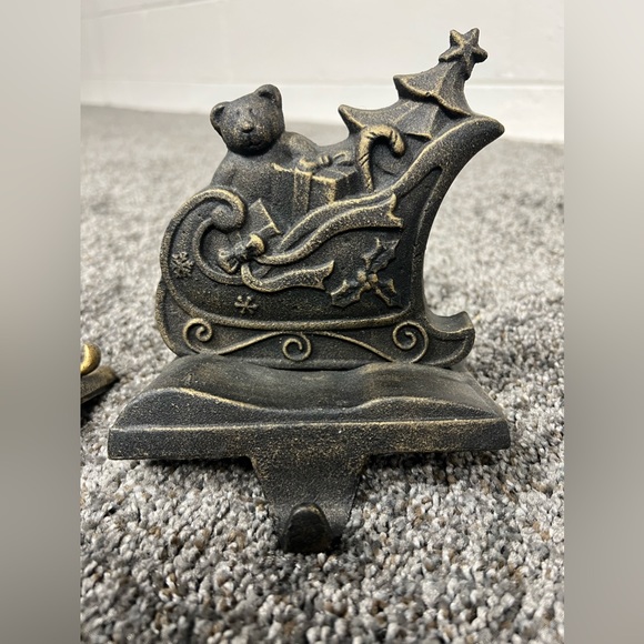 Bronze stocking hanger set - Picture 4 of 4